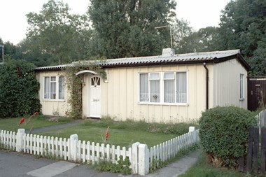 One of ten Grade II-listed pre-fabricated houses in Birmingham.  Erected in 1945 under the Housing (Temporary Accommodation) Act by the Ministry of Works, this is a particularly well-preserved group.  
© Geoff Dowling (2001). Source Historic England.NMR